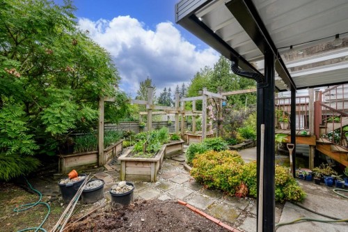 1392 Charland Avenue, Coquitlam, BC 