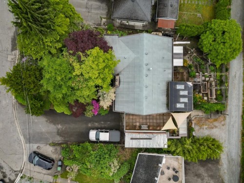 1392 Charland Avenue, Coquitlam, BC 