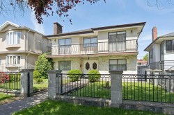 2581 3rd Avenue E Vancouver, BC V5M 1H1