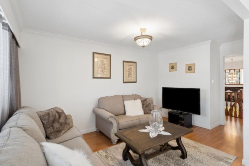 2581 3Rd Avenue E, Vancouver, BC 