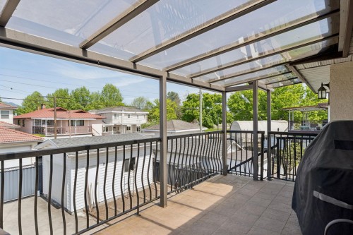 2581 3Rd Avenue E, Vancouver, BC 