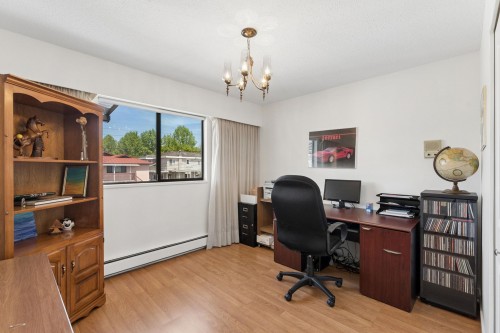 2581 3Rd Avenue E, Vancouver, BC 