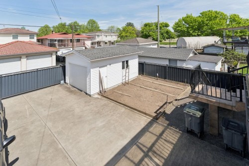 2581 3Rd Avenue E, Vancouver, BC 