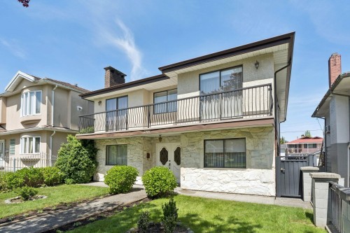 2581 3Rd Avenue E, Vancouver, BC 
