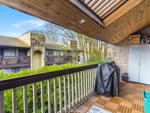 303-708 Eighth Avenue, New Westminster, BC 