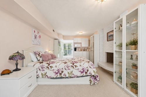 689 Poplar Street, Coquitlam, BC 
