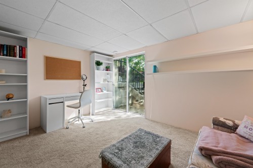 689 Poplar Street, Coquitlam, BC 