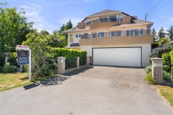 1575 Beach Grove Road Delta, BC V4L 1P2