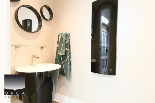 5134 Pitcairn Place, West Vancouver, BC 