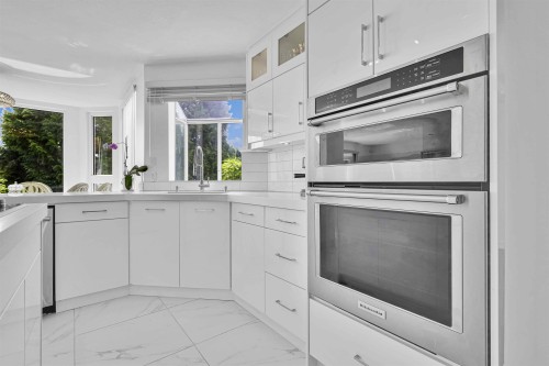 1476 Lansdowne Drive, Coquitlam, BC 