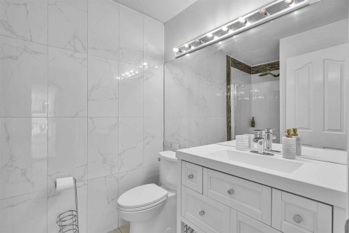 1476 Lansdowne Drive, Coquitlam, BC 