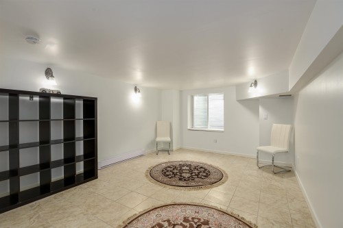 1476 Lansdowne Drive, Coquitlam, BC 
