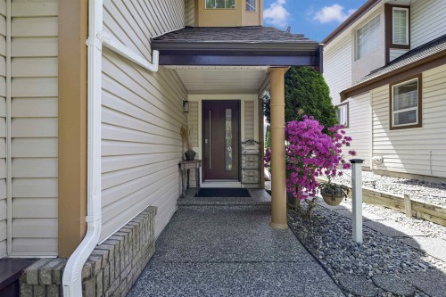 1476 Lansdowne Drive, Coquitlam, BC 