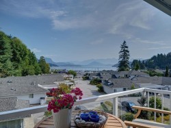 40-696 Trueman Road Gibsons, BC V0N 1V8