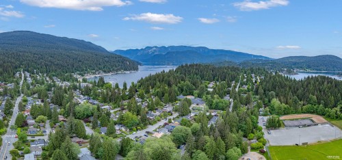 4317 Cliffmont Road, North Vancouver, BC 