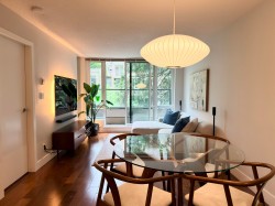 407-1088 Richards Street  Vancouver, BC V6B 0J8