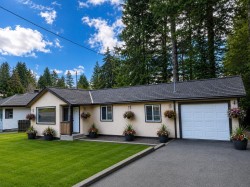 1502 Depot Road Squamish, BC V0N 1H0