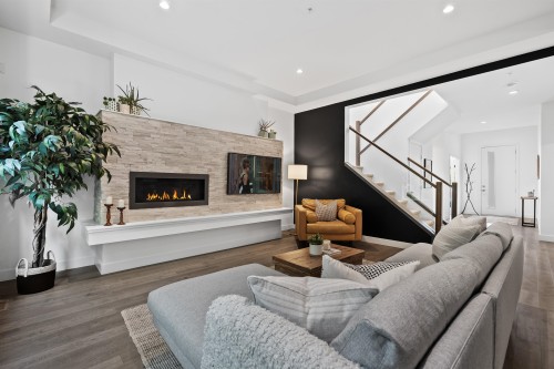 39355 Falcon Crescent, Squamish, BC 