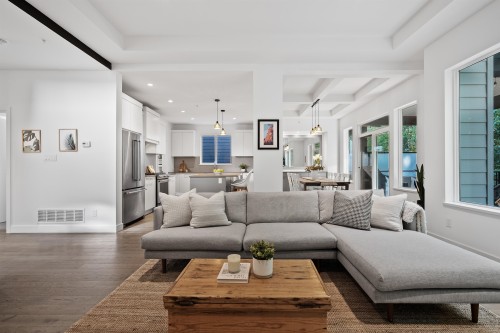 39355 Falcon Crescent, Squamish, BC 