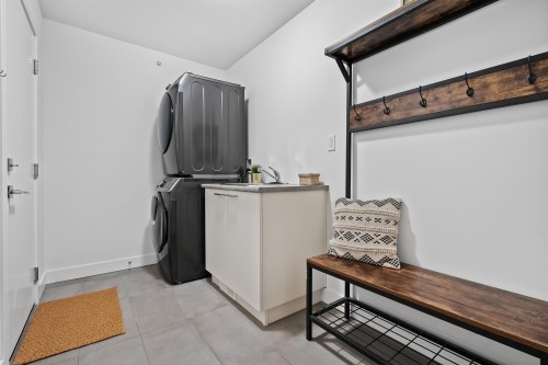 39355 Falcon Crescent, Squamish, BC 