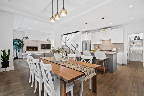 39355 Falcon Crescent, Squamish, BC 