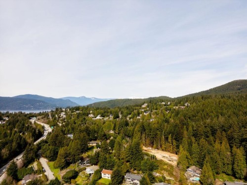 4412 Woodpark Road, West Vancouver, BC 