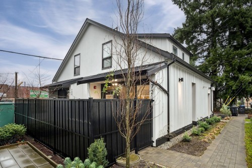 721 26Th Avenue E, Vancouver, BC 