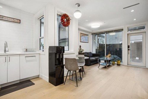 721 26Th Avenue E, Vancouver, BC 
