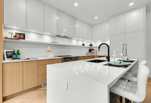 4956 Chester Street, Vancouver, BC 