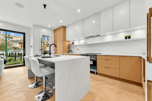 4956 Chester Street, Vancouver, BC 