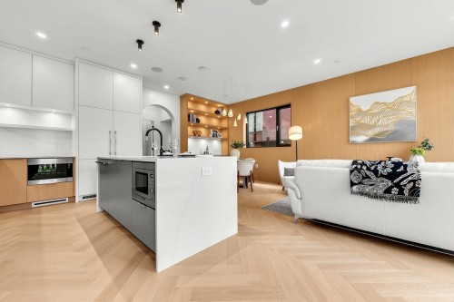 4956 Chester Street, Vancouver, BC 