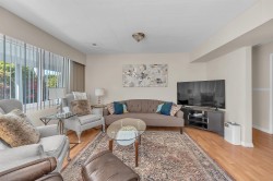 693 Plymouth Drive  North Vancouver, BC V7H 2H5