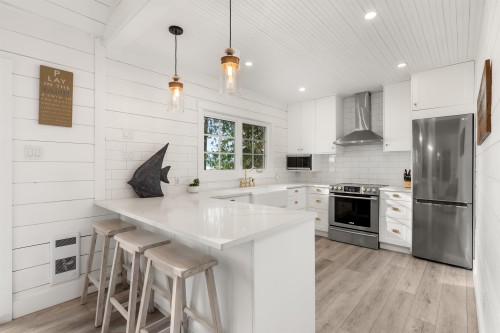 6129 Sechelt Inlet Road, Sechelt, BC 