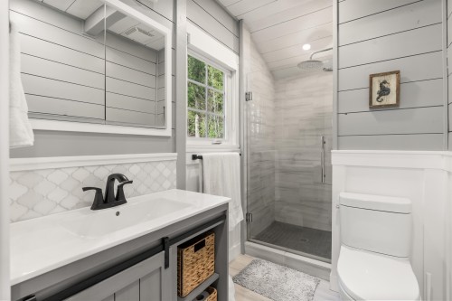 6129 Sechelt Inlet Road, Sechelt, BC 