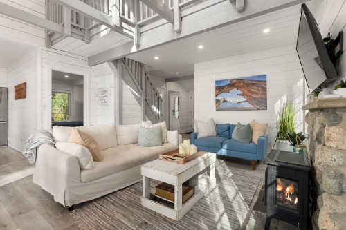 6129 Sechelt Inlet Road, Sechelt, BC 