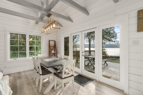 6129 Sechelt Inlet Road, Sechelt, BC 