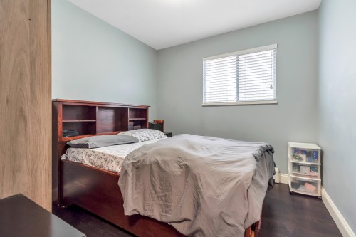 7162 Gladstone Street, Vancouver, BC 