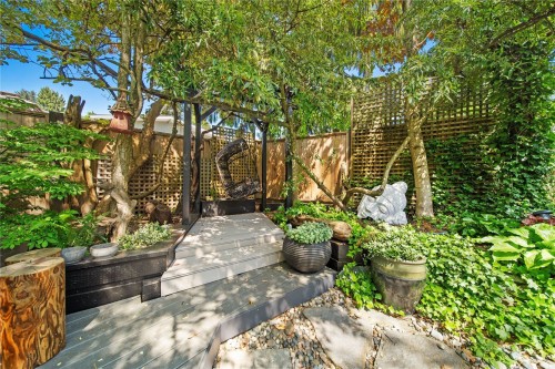 609 Lidster Place, New Westminster, BC 