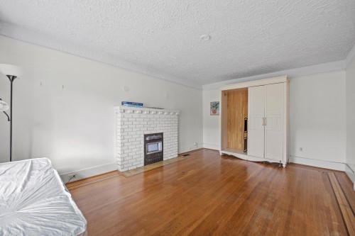3579 18Th Avenue W, Vancouver, BC 