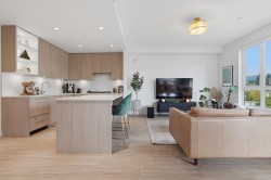 311-707 3rd Street E North Vancouver, BC V7L 1G8