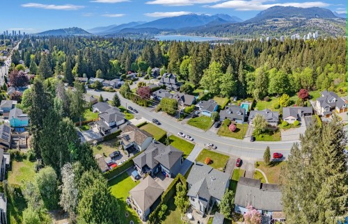847 Thermal Drive, Coquitlam, BC 