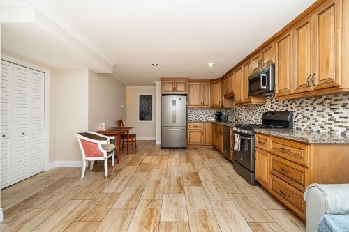 2775 Nadina Drive, Coquitlam, BC 