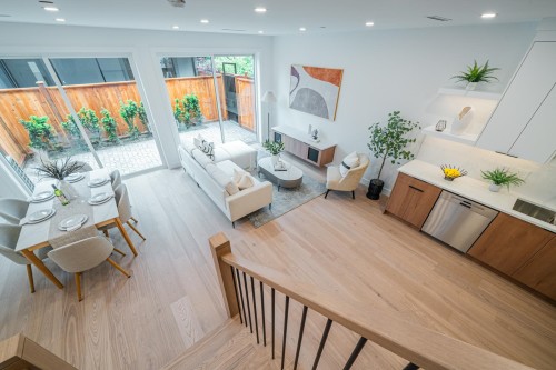 1935 4Th Avenue E, Vancouver, BC 