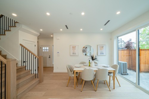 1935 4Th Avenue E, Vancouver, BC 