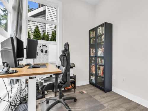 409 Keith Road W, North Vancouver, BC 