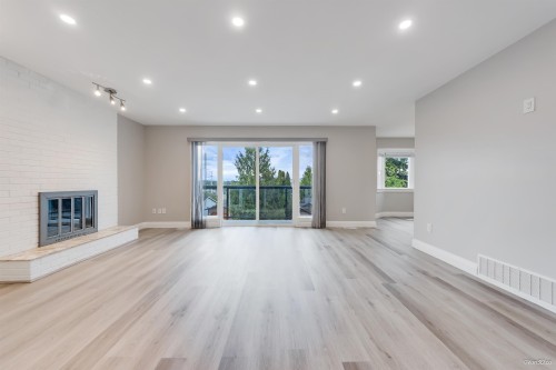 106 Warrick Street, Coquitlam, BC 