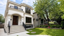 4618 8th Avenue W Vancouver, BC V6R 2A7