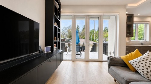 4618 8Th Avenue W, Vancouver, BC 