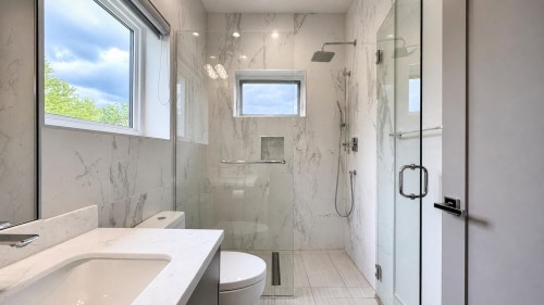4618 8Th Avenue W, Vancouver, BC 