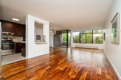 309-2101 Mcmullen Avenue  Vancouver, BC V6L 3B4